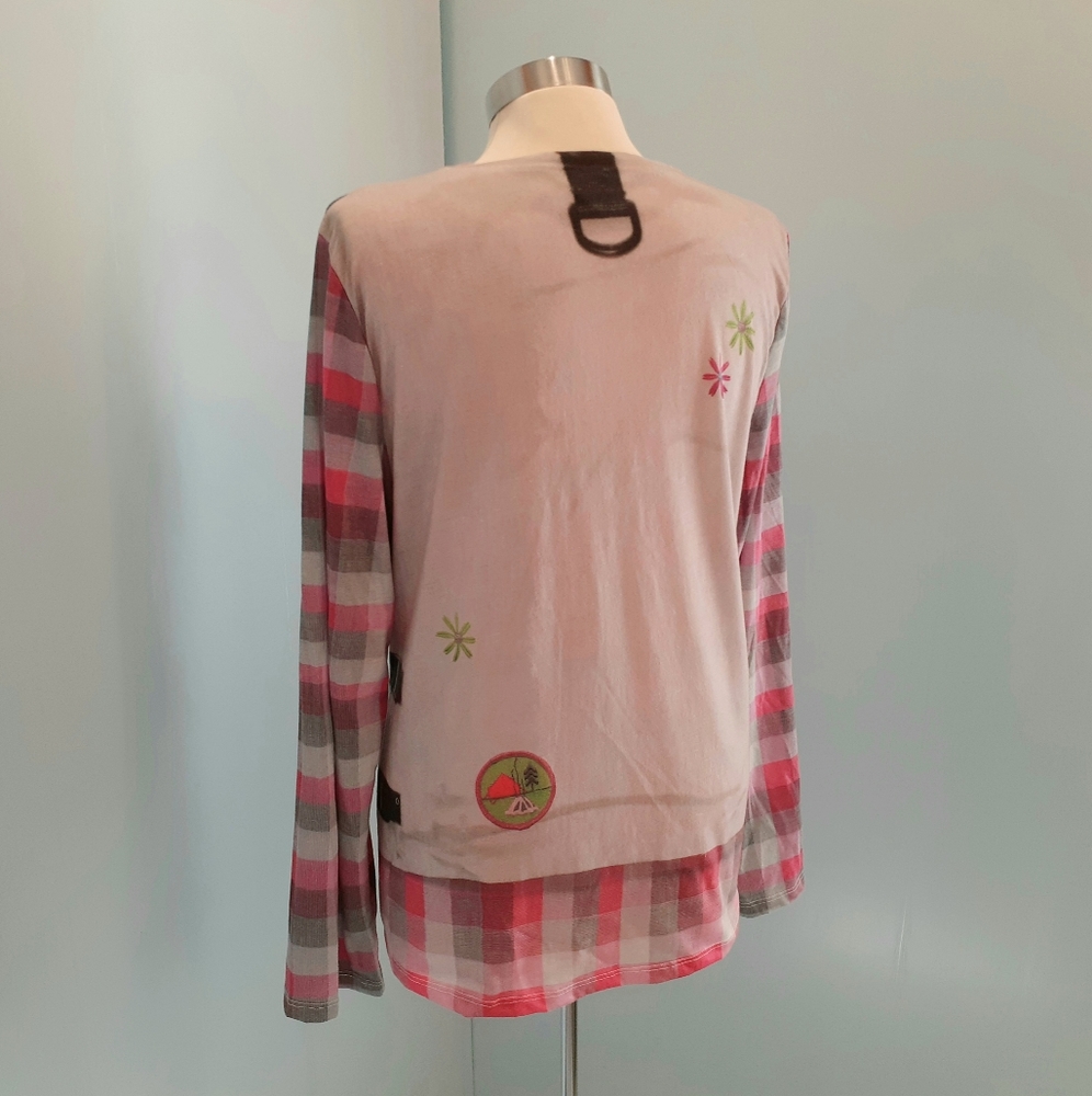 Shirt - Picture 8 of 10